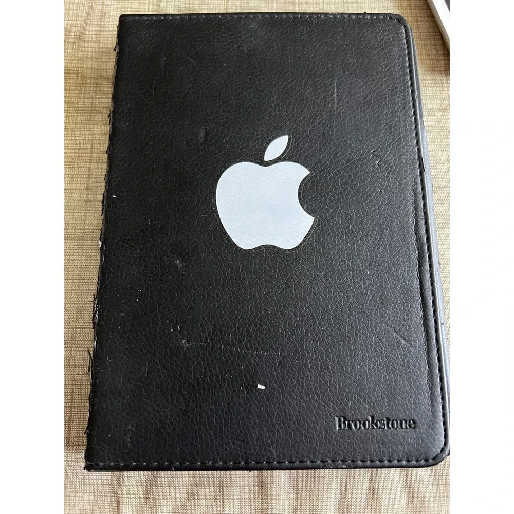 Apple iPad Mini 1st Gen A1432 Silver White WiFi 7.9 inch Tablet